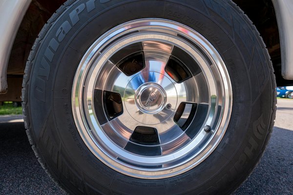 Voitures économiques versus voitures électriques : quelle est la meilleure option ?